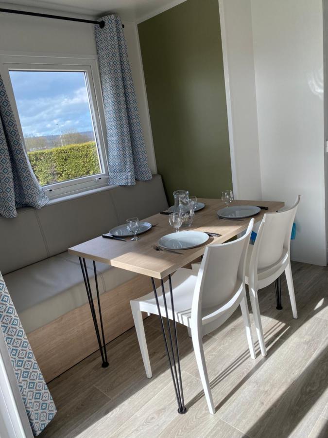 Camping De Contrexéville Exteriör bild