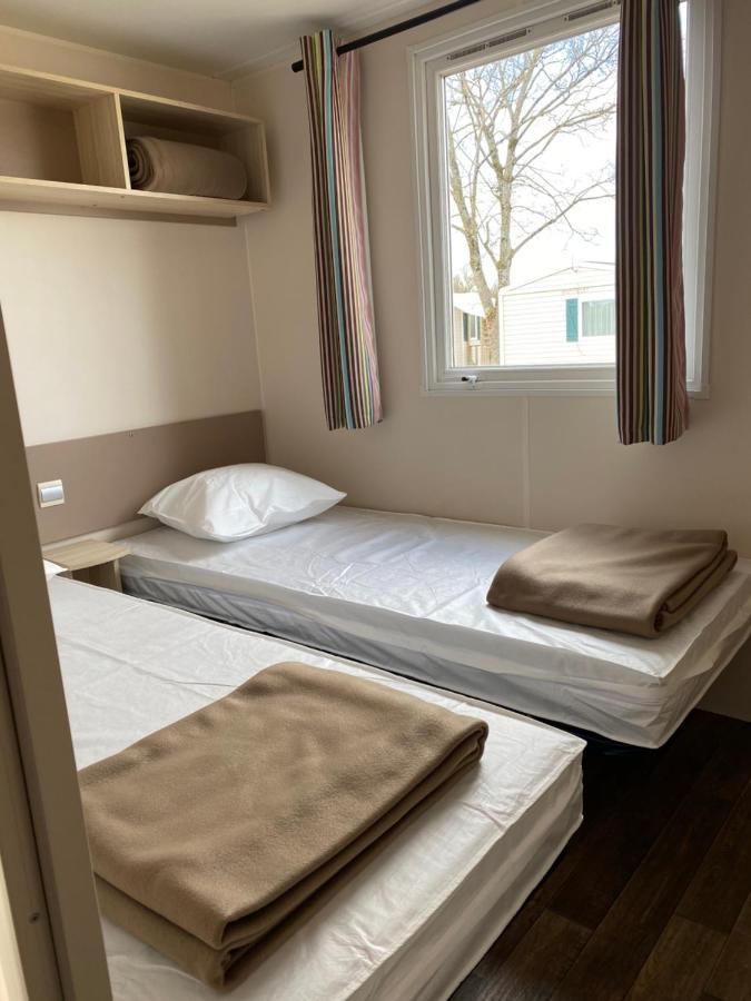 Camping De Contrexéville Exteriör bild