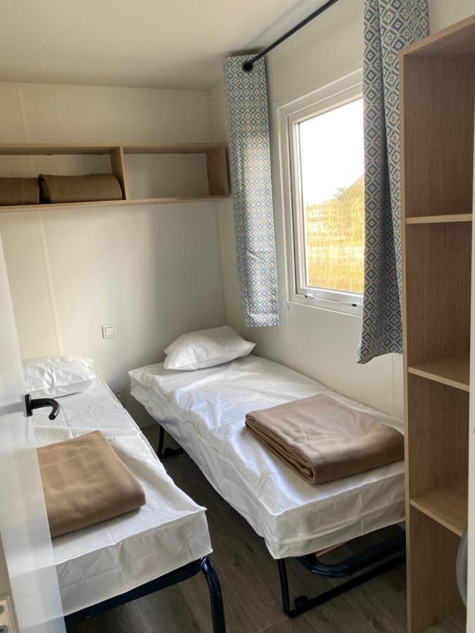 Camping De Contrexéville Exteriör bild