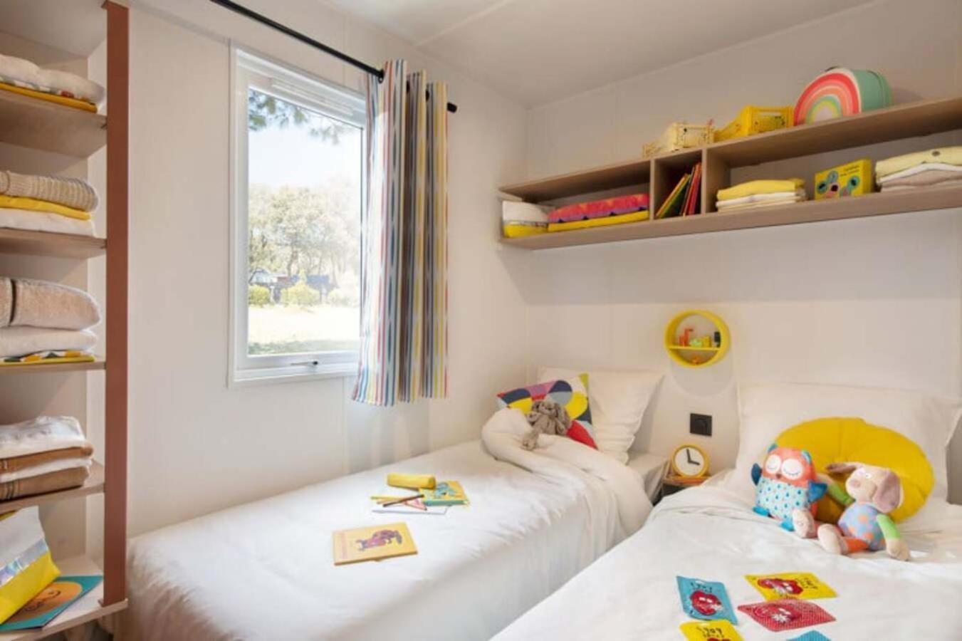 Camping De Contrexéville Exteriör bild
